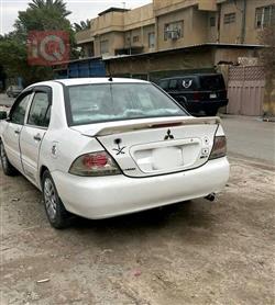 ميتسوبيشي لانسر